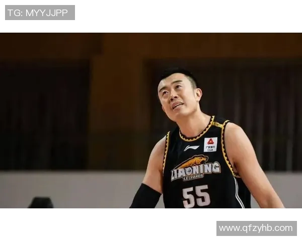 韩德君的篮球之路：从青涩少年到CBA传奇的成长历程与辉煌成就